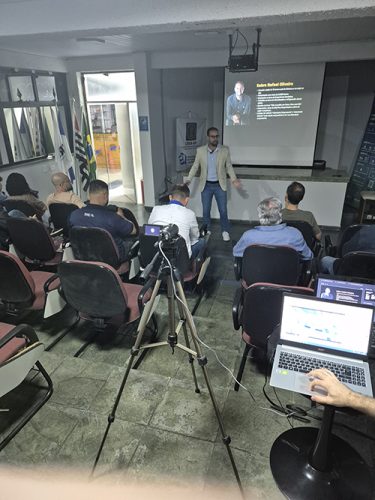 Palestra-14-10-25-19