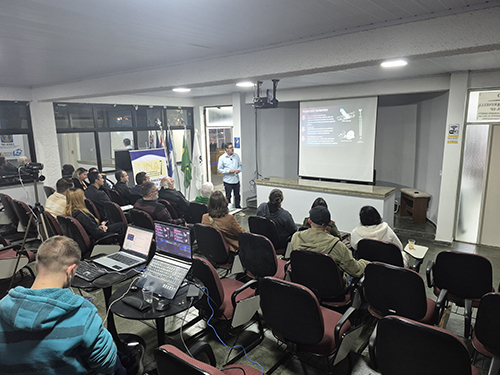 PalestraMateriais-Eletricos-e-Novas-Tecnologias-27-08-25-3