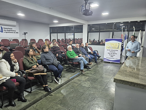 PalestraMateriais-Eletricos-e-Novas-Tecnologias-27-08-25-7