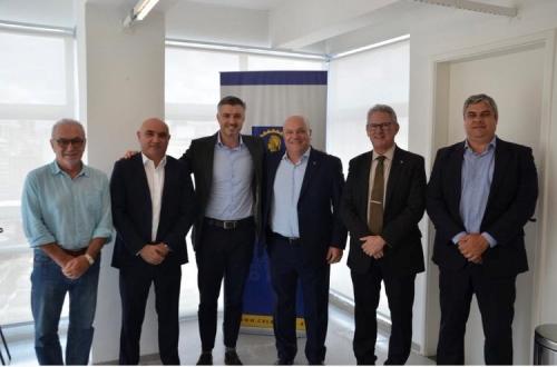 Reunião do Presidente do Crea-SP, Vinicius Marchese, com o Presidente do Crea-SC, Kita Xavier, superintendente Pelegrini, Daniel Robles e Gumercindo, na sede do CREA-SP - 17-01-2023